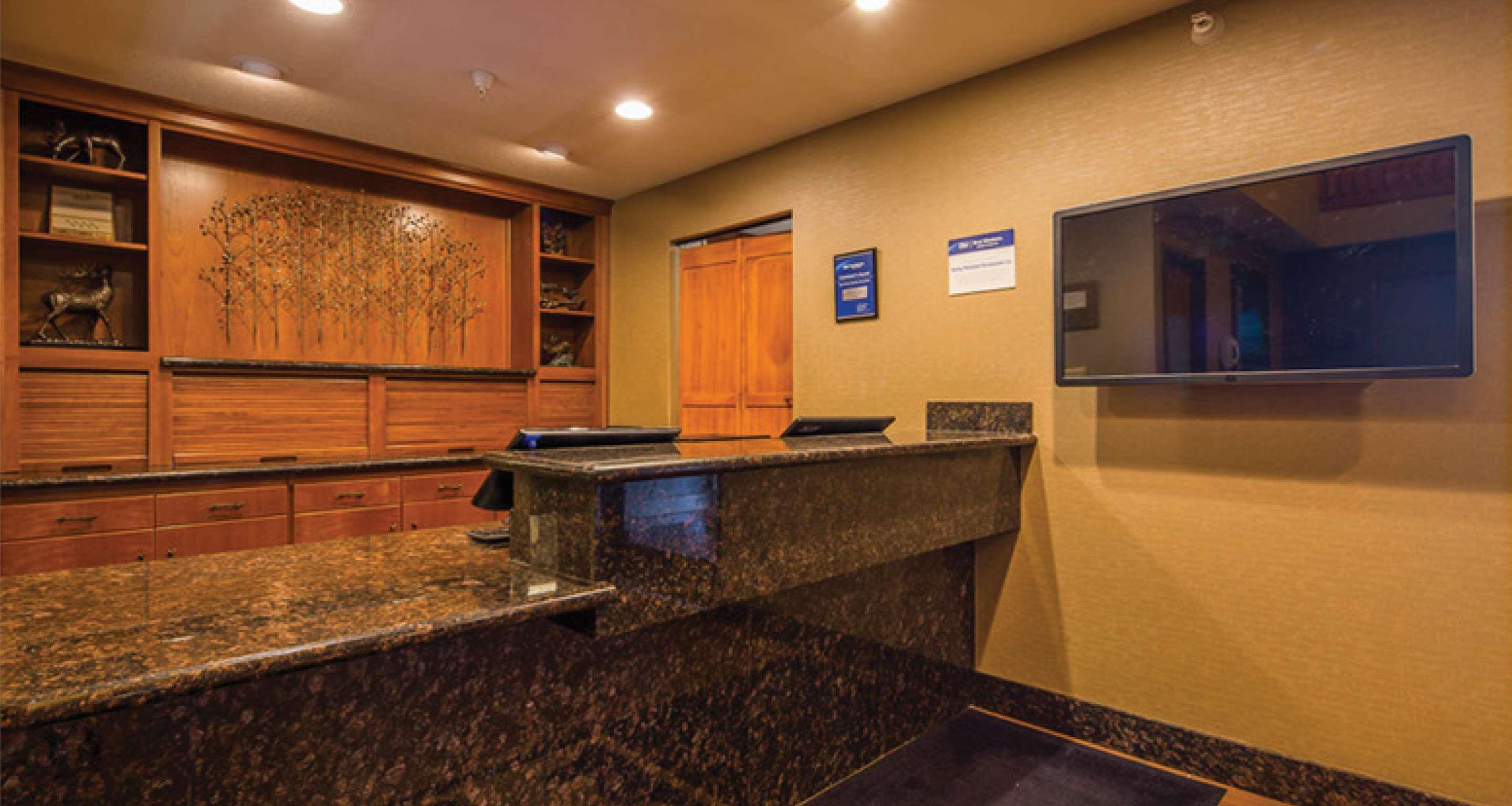 Best Western Plus Deer Park Hotel And Suites Craig Exterior photo