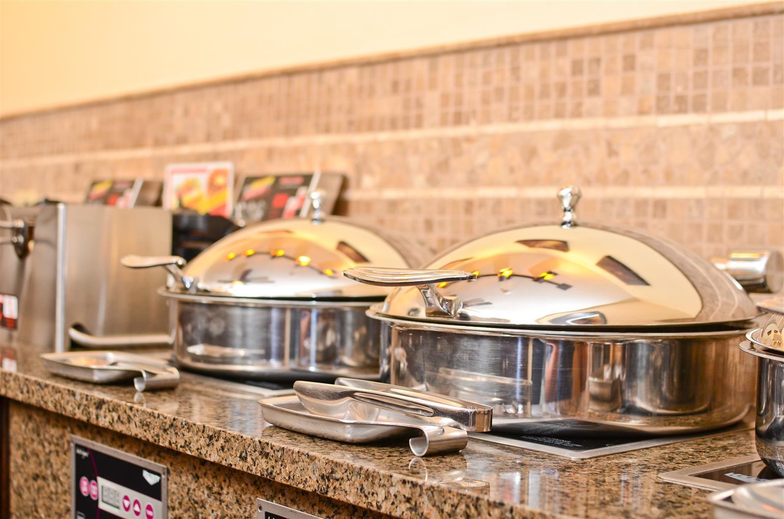Best Western Plus Deer Park Hotel And Suites Craig Restaurant photo